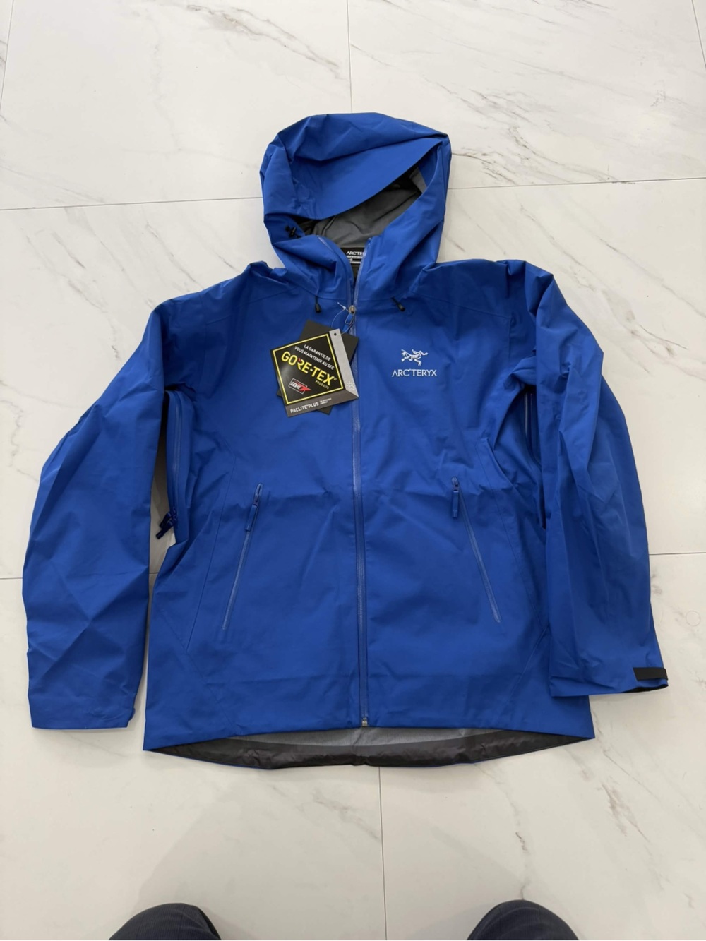 Arcteryx BETA LT Jacket Men’s Large